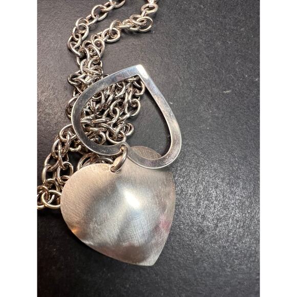 Vintage sterling silver heart framed pendant and chain necklace - Picture 2 of 16